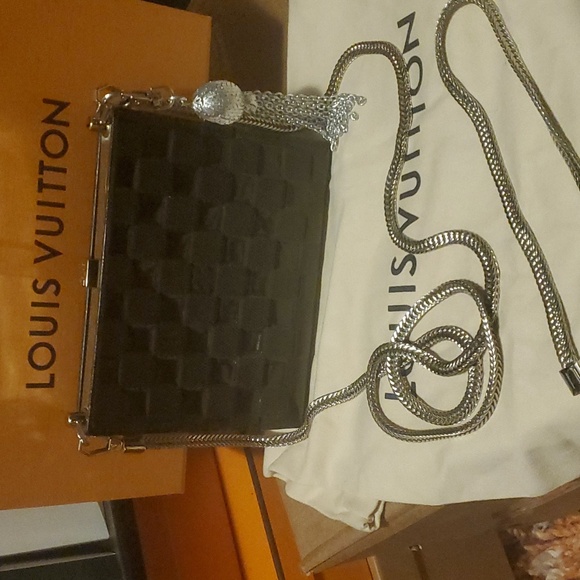 Louis Vuitton Bag with COA - Picture 1 of 16